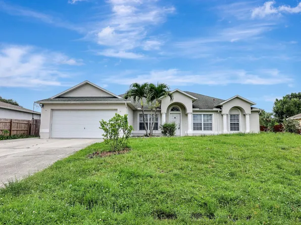 4662 SW Alpha Street, Port St Lucie, FL 34953