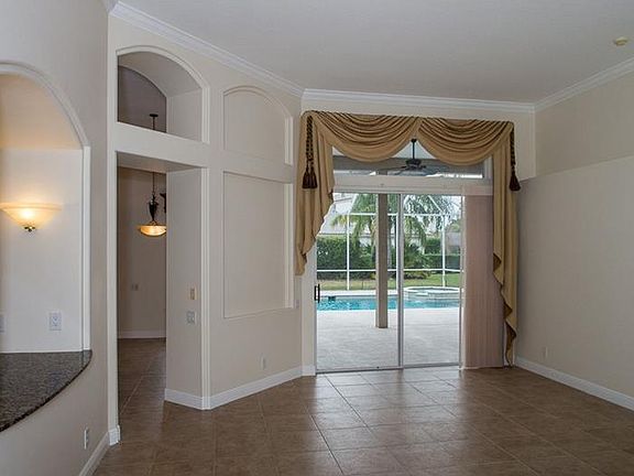 5th image of 3879 Moreno Dr