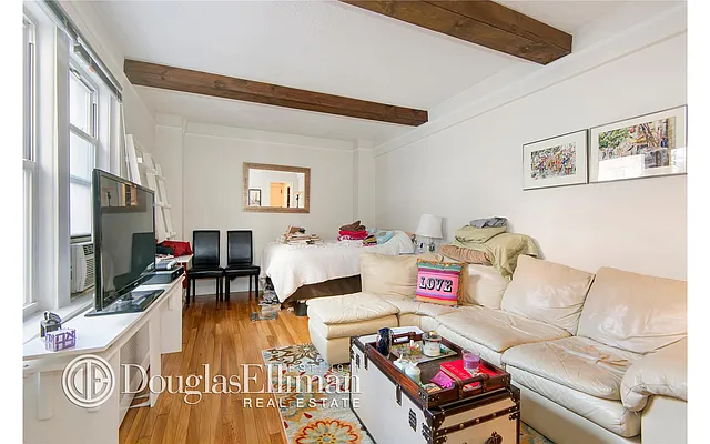 Rented by Douglas Elliman | media 30