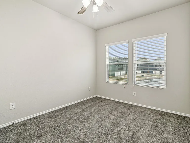 8911 FM 1560 N — Photo 24