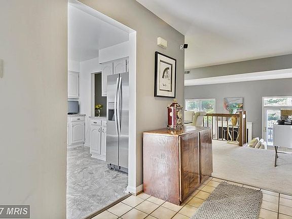 2nd image of 4878 Cloister Dr