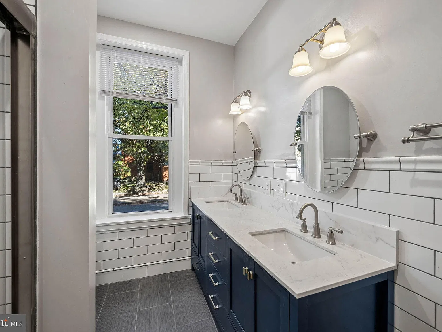 2 bed, 1.0 bath, 850 sqft, $1,800 — Photo 3