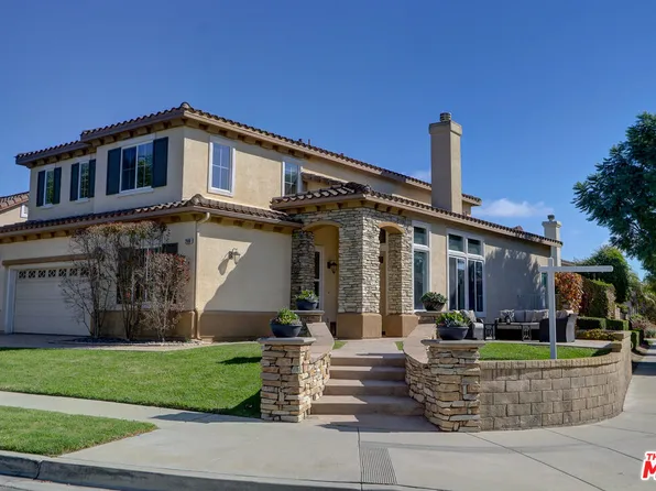 2008 Las Estrellas Ct, Camarillo, CA 93012