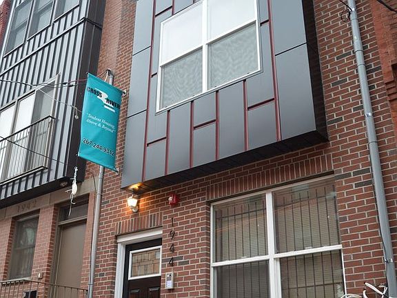 2nd image of 1944 N Gratz St APT A