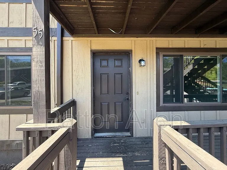 55 Dawnwood Cir — Photo 2