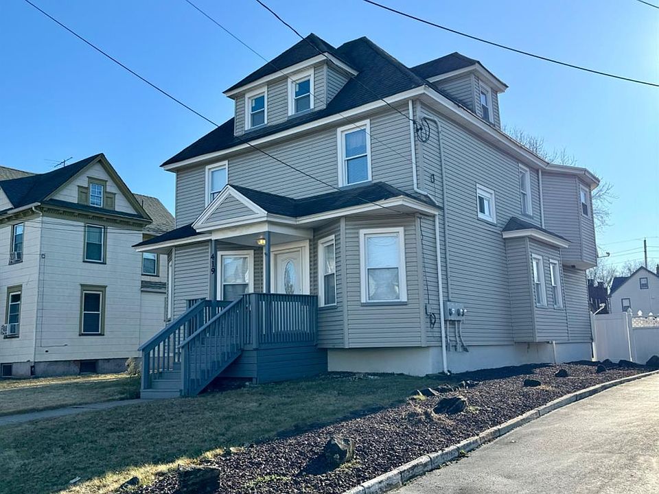 2nd image of 419 Front St #2
