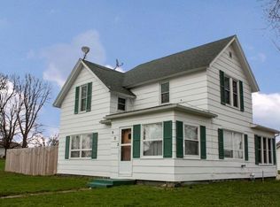 902 N Elm St, Dumont, IA 50625