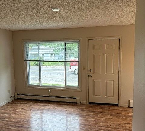 4th image of 2202 Lewis Ave