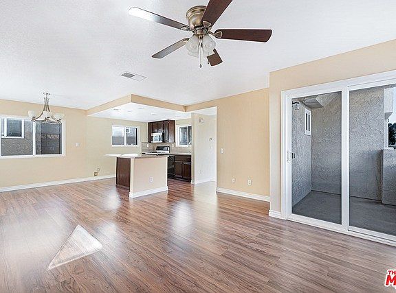 5th image of 2748 Gramercy Ave APT C
