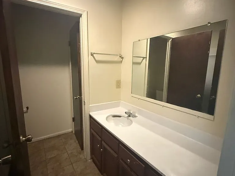 8150 Bayou Fountain Ave — Photo 4