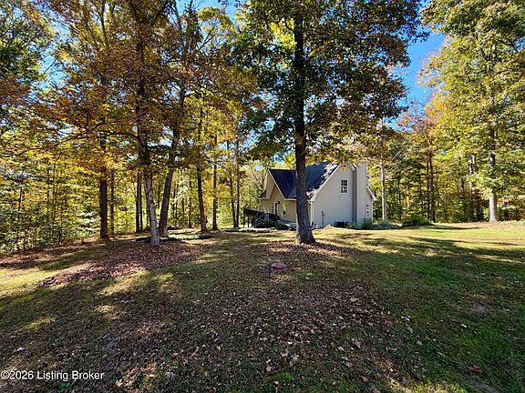 2nd image of 194 Hagan Rd