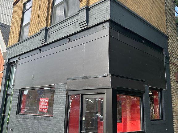 3rd image of 2431 N Western Ave