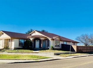 1602 Avenida Mexico Ave, Laredo, TX 78046