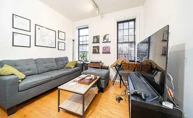 Rented by Living New York | media 6