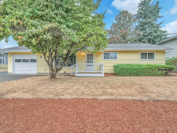 52149 SE 3rd Pl, Scappoose, OR 97056