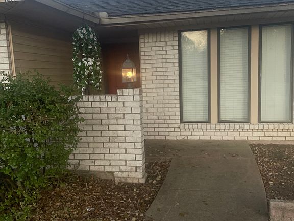 4th image of 408 Brookfield Dr