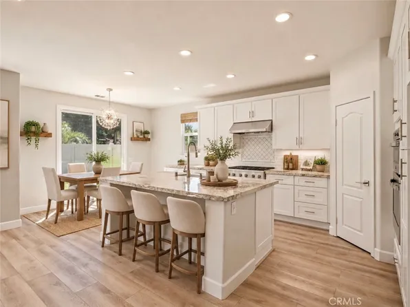 27617 Bottle Brush Way, Murrieta, CA 92562