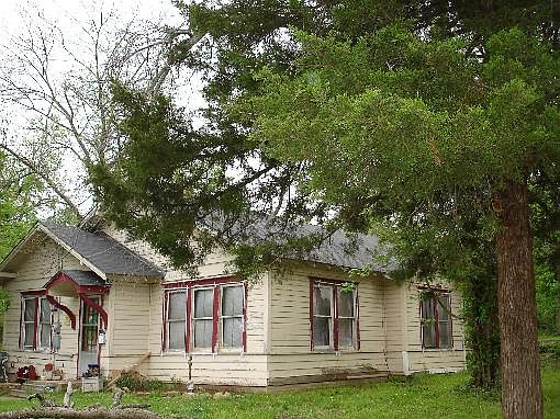 2nd image of 849 3rd St SW