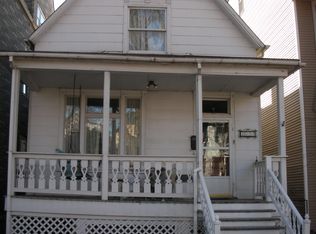 3648 N Bosworth Ave, Chicago, IL 60613