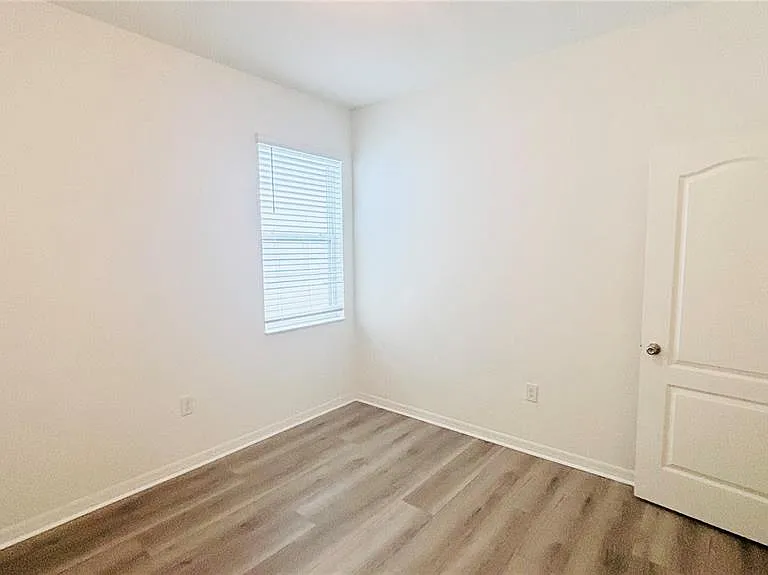 557 Scott Lake Creek Ln — Photo 26