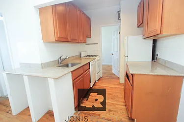 Rented by Jonis Realty