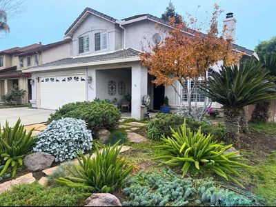 1920 Rockypoint Way, Riverbank, CA, 95367