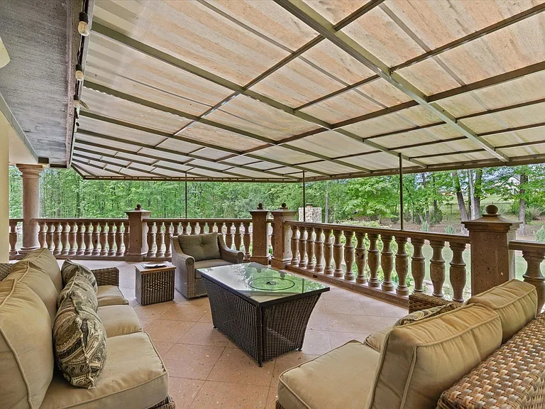 3705 Champions Ridge Ln — Photo 38