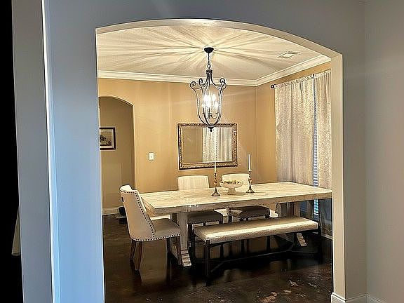 4th image of 4920 Winged Foot