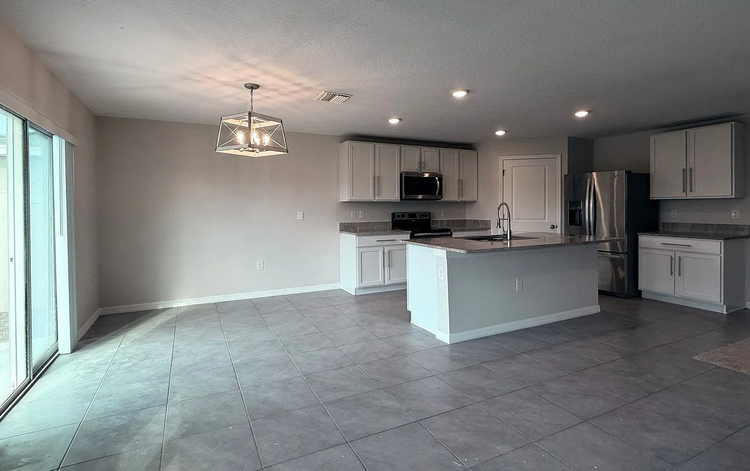 Spacious Creek Preserve Rental 5 Bedrooms! — Photo 4