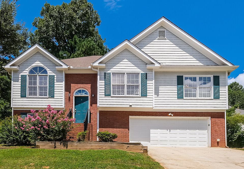 1st image of 605 Oxford Crest Ct