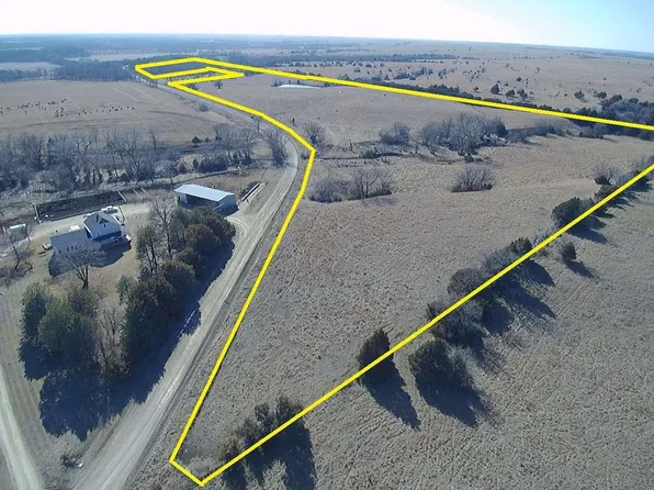 1175 Cedar Creek Rd, Cedar Pt, KS 66843