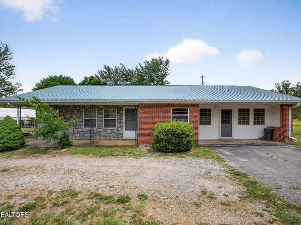 1372 Jamestown Hwy, Livingston, TN 38570