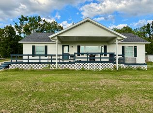 21295 Hutchinson Hwy, Onaway, MI 49765