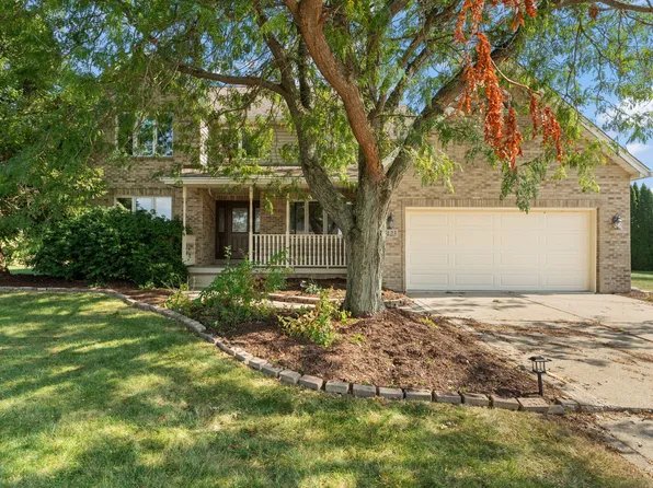 7423 E 106th Ave, Winfield, IN 46307