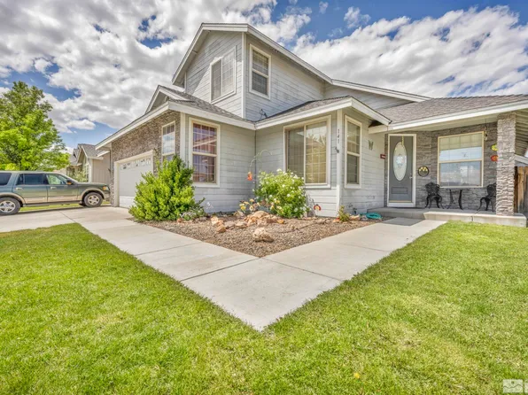 141 N Pointe Cir, Dayton, NV 89403