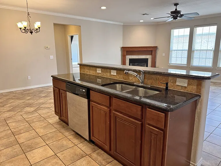 3 Johnny Ct — Photo 10