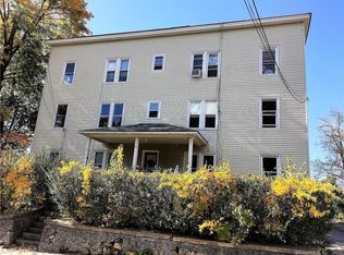 79 Chestnut St, Winsted, CT 06098