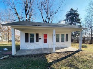 13315 15th St, Grandview, MO 64030