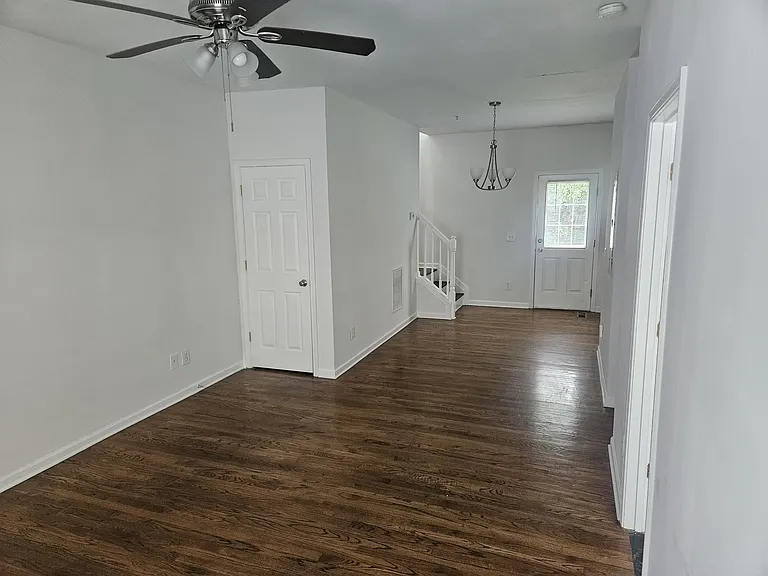 1651 Massachusetts Ave SW #22 — Photo 2