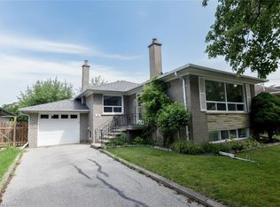 44 Beckwith Rd, Etobicoke, ON M9C3Y1