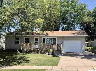 2450 Martin Dr, Dubuque, IA 52001