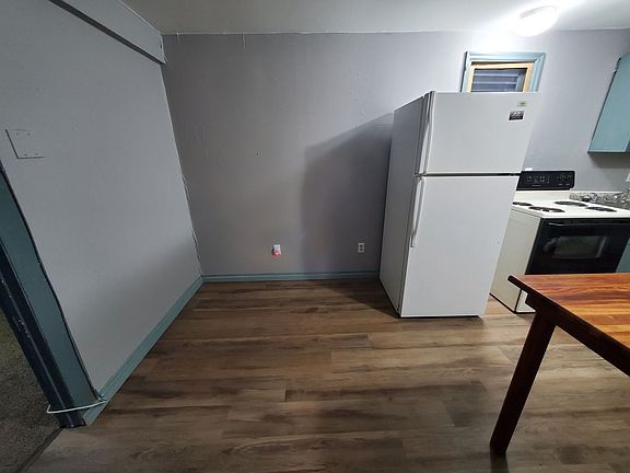 4th image of 18 Lancaster St