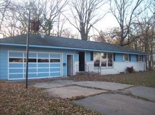 860 2nd Ave NW, Milaca, MN 56353