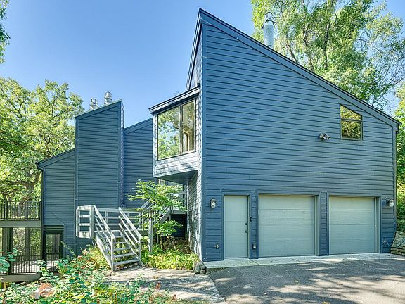 2nd image of 4640 Wild Canyon Dr