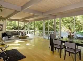 2111 Nichols Canyon Rd, Los Angeles, CA 90046