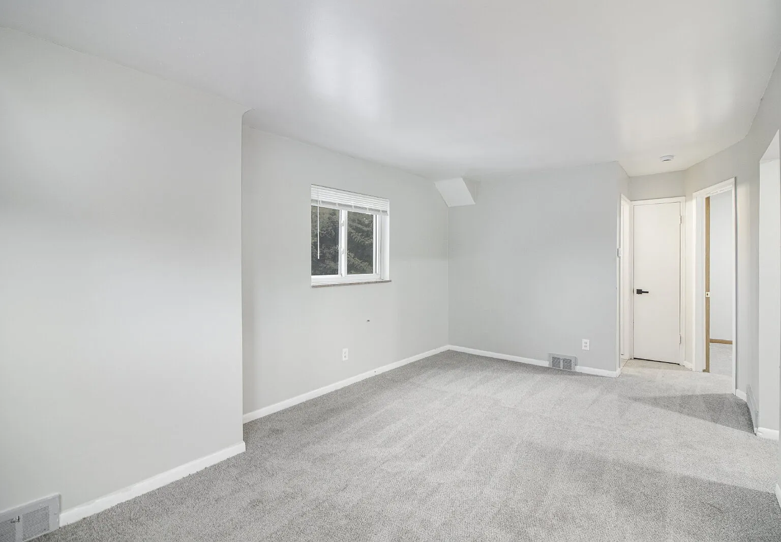 1 bed, 1.0 bath, 600 sqft, $800 — Photo 3