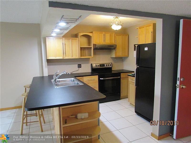 1st image of 3002 NE 5th Ter APT 311