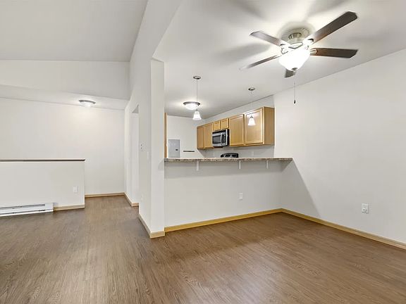 3rd image of 1104 Whispering Pines Way