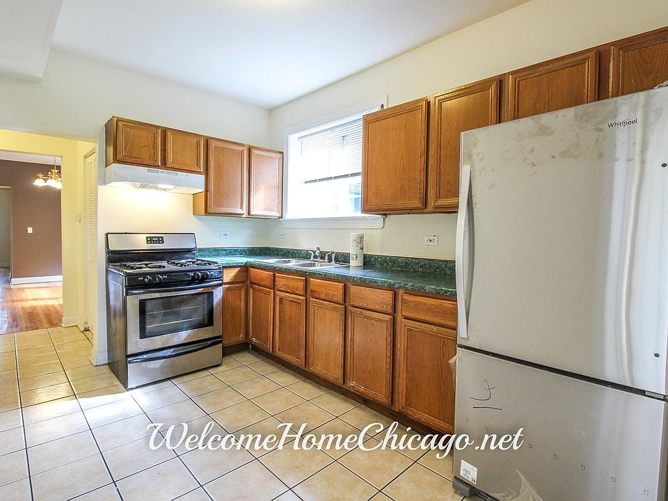 1st image of 7722 S Essex Ave #2