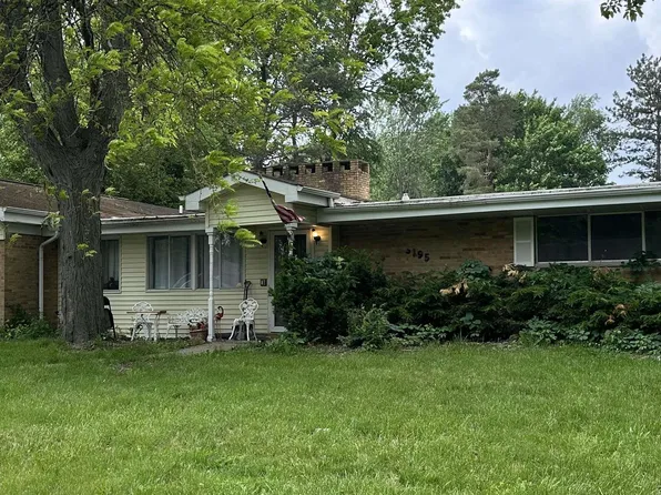 3195 Dixie Ct, Saginaw, MI 48601
